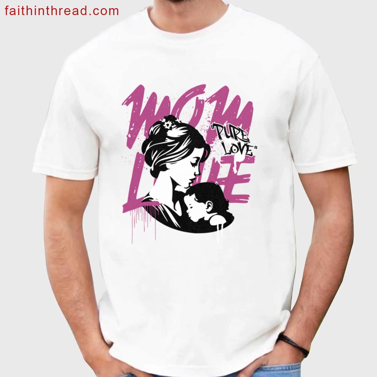 Moms Love Graphic Tee Shirt